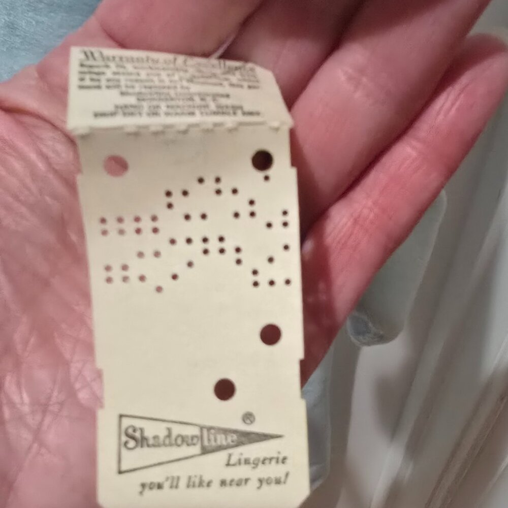 Vintage Shadowline Robe - Picture 5 of 5